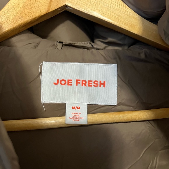 JOE FRESH Puffer Vest with PrimaLoft - Picture 5 of 7